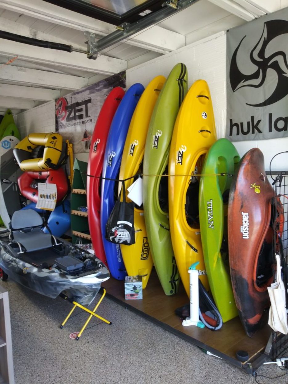 store kayaks